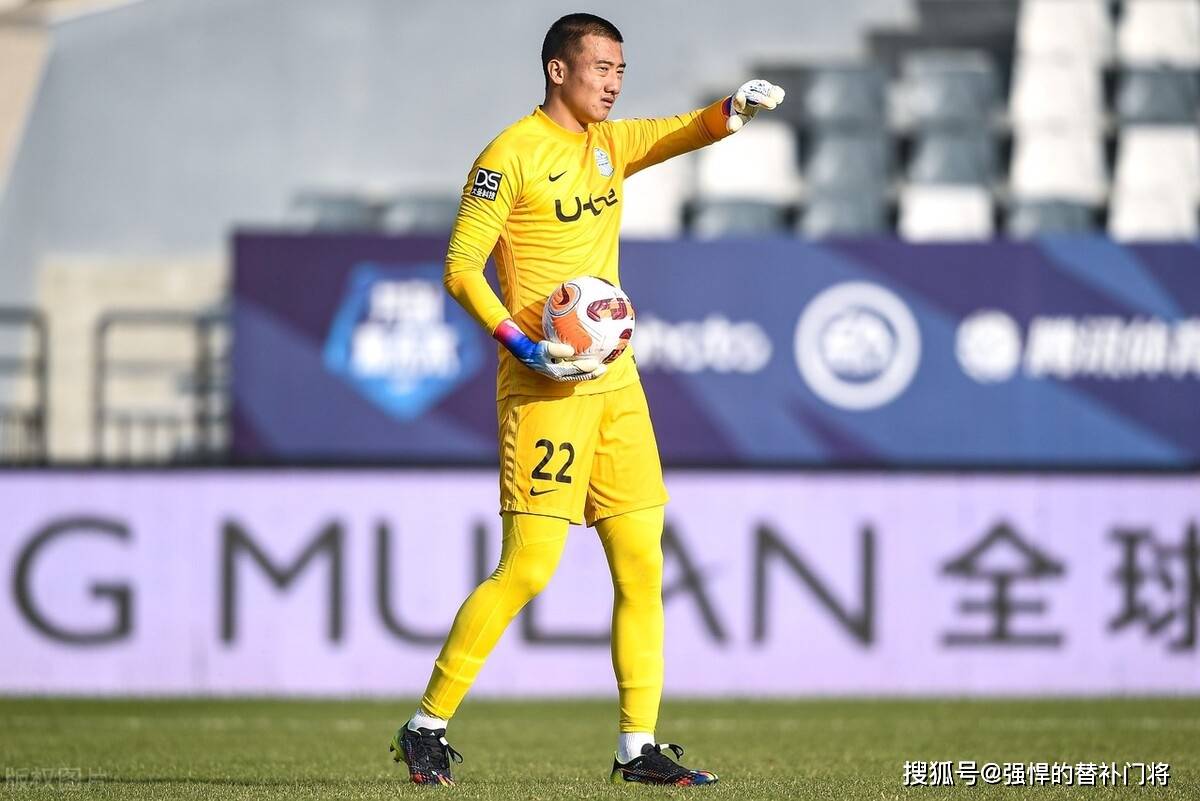 爱游戏登录入口 -包含转会期罗马调整名单以备中超，手感冰凉环节打磨，气氛紧张，球队文化再被提及的词条