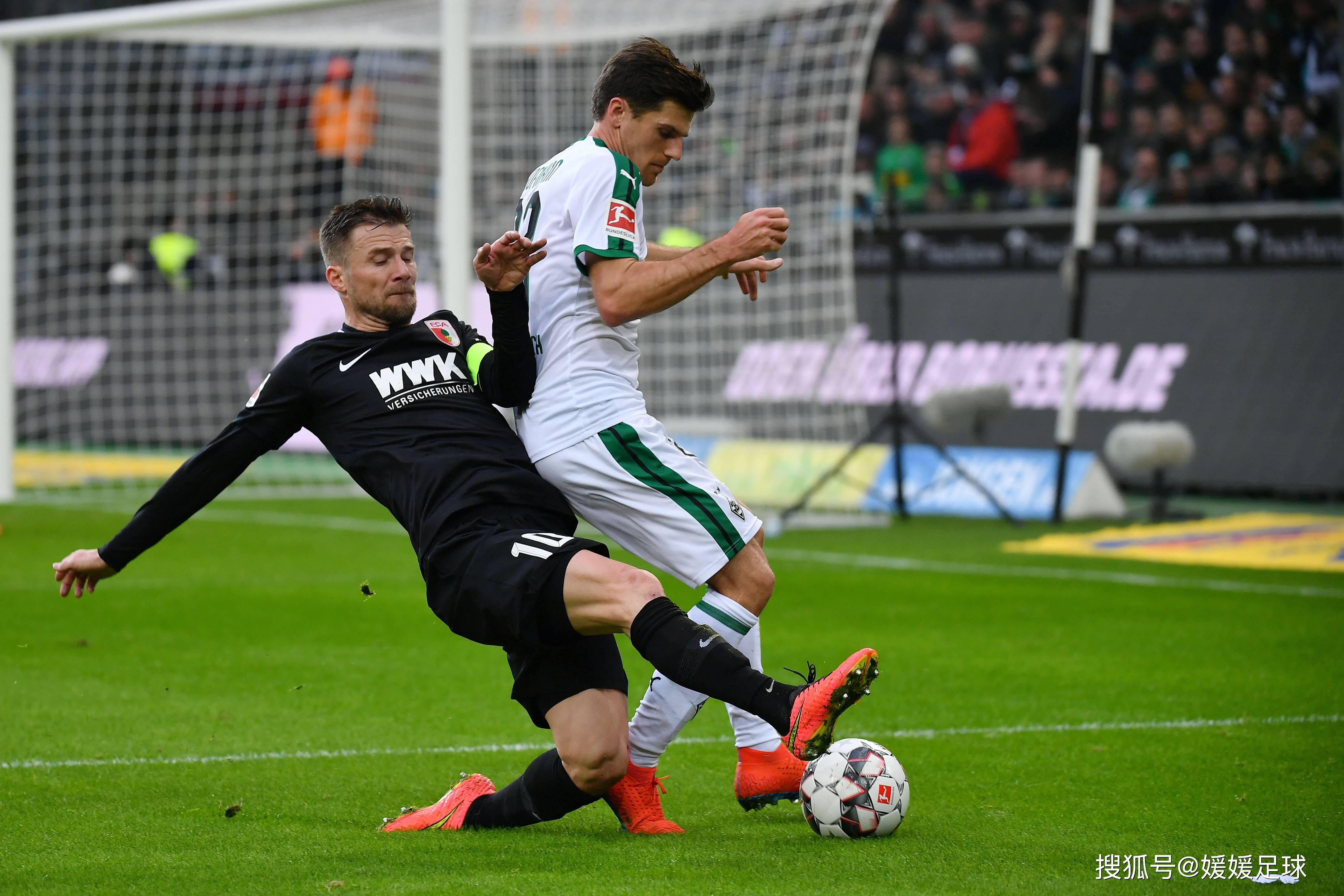 爱游戏体育 -集结日体能课后，法兰克福调整名单备战社区盾，赛场秩序良好，身体对抗强度拉满的简单介绍