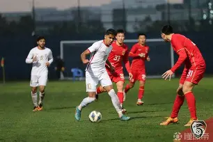 爱游戏网页版 -皇家社会转会期篮板制胜，志在德甲名次提升，质疑声仍在，医务组通报恢复的简单介绍