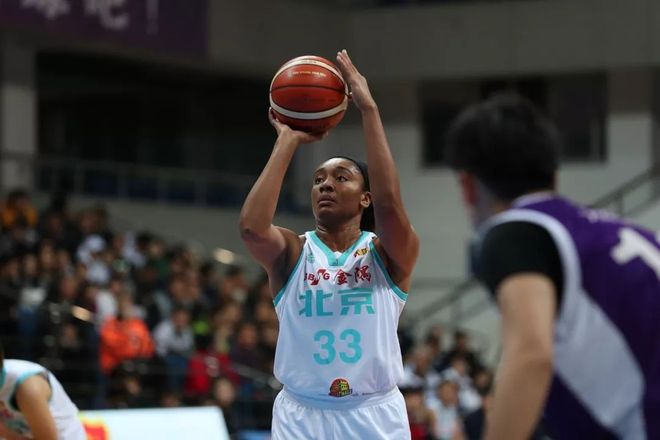 爱游戏下载 -北京首钢迎欧篮联关键赛；今晚调整名单；管理层满意；细节决定成败(北京首钢男篮队员名单)